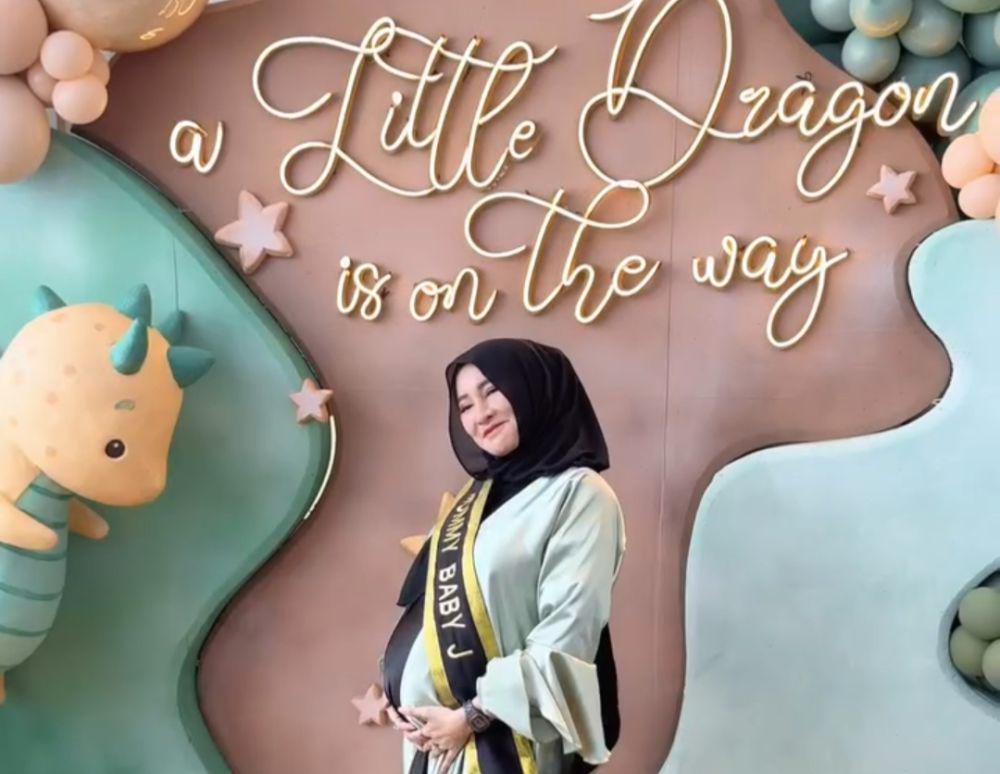 7 Dekorasi Baby Shower Shandy Purnamasari, Ada Naga Menggemaskan