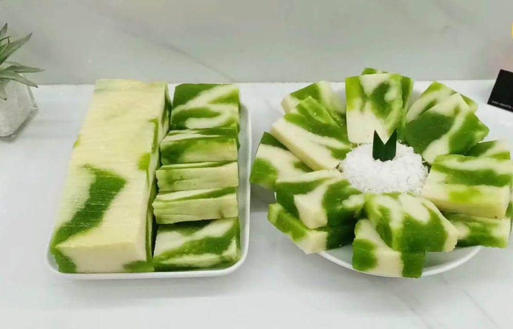 kue sentiling pandan (YouTube.com/Diary Siska)