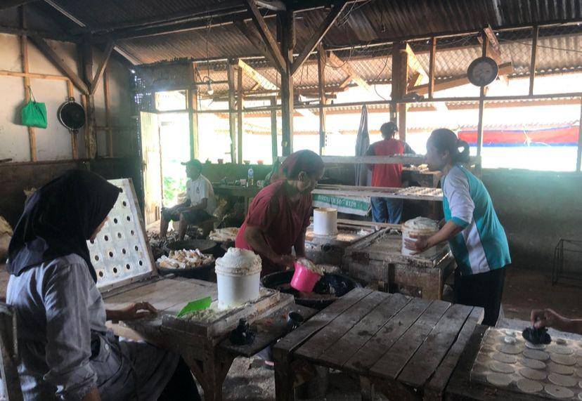 Produsen enye di Sukabumi (IDN Times/Fatimah)
