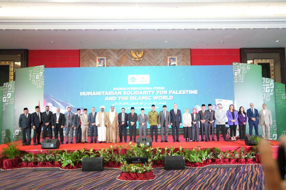 Para pejabat yang hadir dalam Baznas International Forum, di Jakarta Pusat. (Dok. Kemenag)