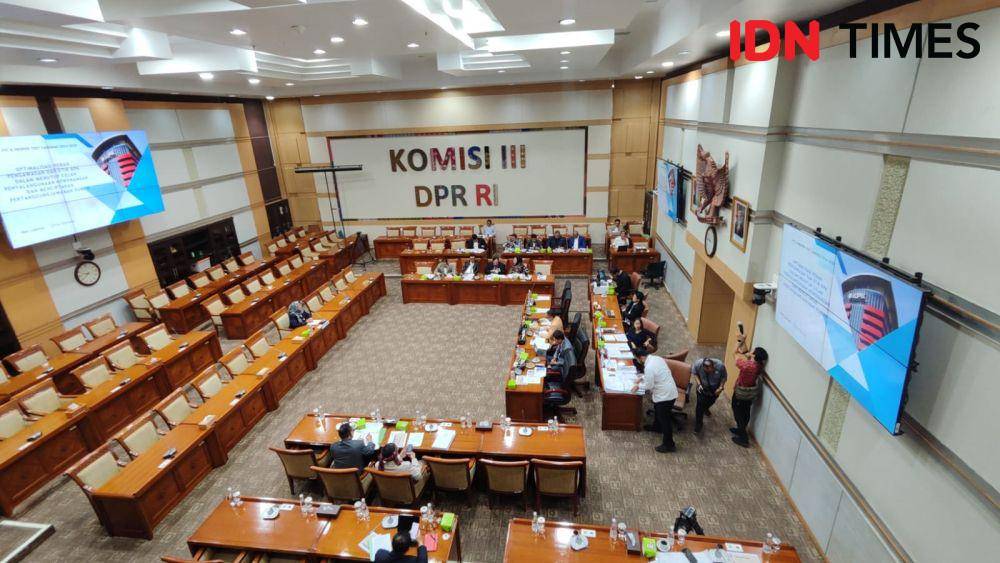 Komisi III DPR menggelar fit and proper test calon Dewan Pengawas (Dewas) KPK (IDN Times/Yosafat Diva Bayu Wisesa)
