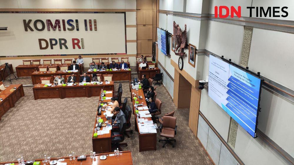 DPR Pastikan Fit and Proper Test Calon Dewas KPK Beres Malam Ini
