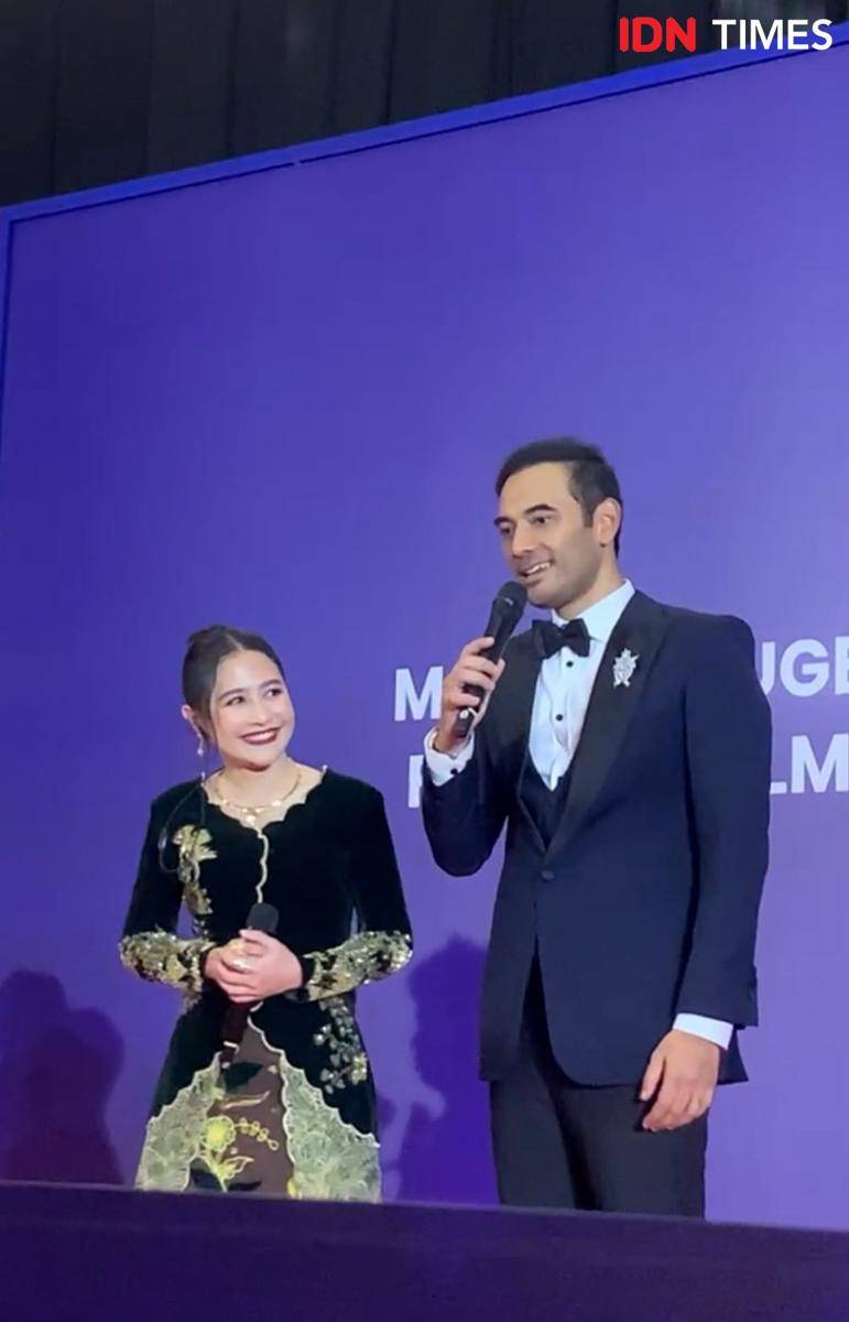 potret artis di red carpet FFI 2024 (IDN Times/Elizabeth Chiquita)