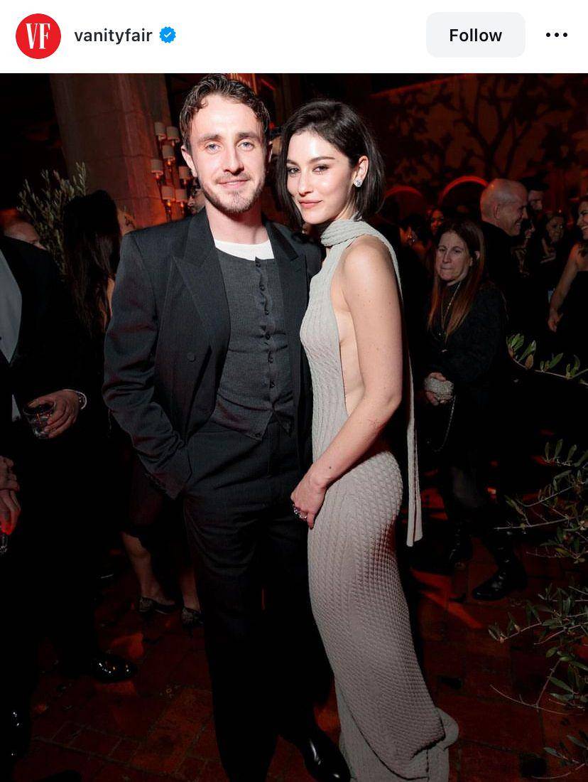 potret Paul Mescal dengan Gracie Abrams (via instagram.com/vanityfair)