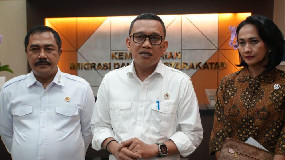 Pekerja Migran Indonesia Bakal Punya Paspor dengan Kode Khusus