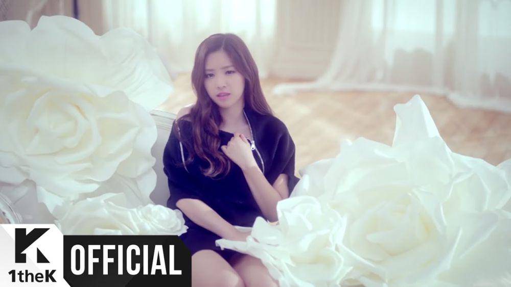 Music Video Apink Luv (youtube.com/@1theK)