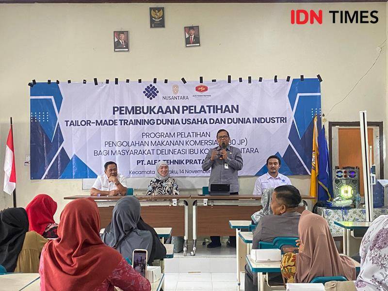 Direktur Penmas OIKN, Conrita Ermanto berikan arahan kepada peserta pelatihan TMT DUDI (IDN Times/Ervan)