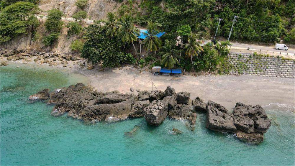 Pantai Enu (instagram.com/soalpalu)