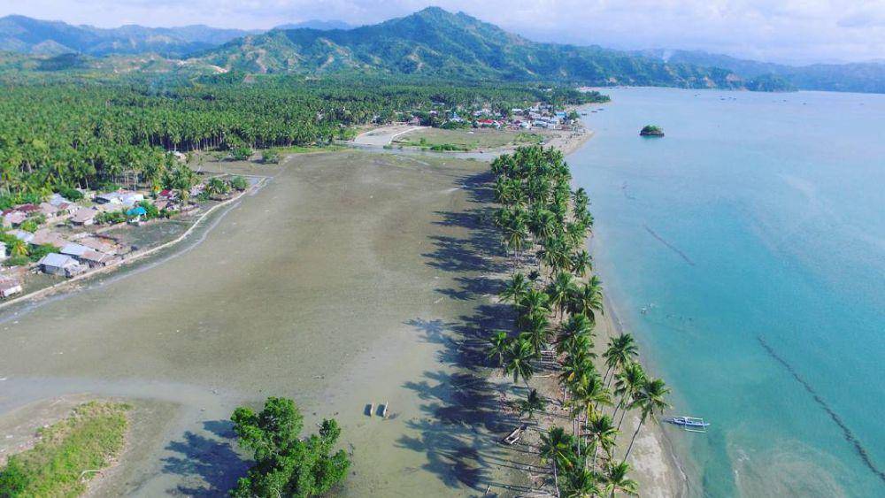 Pantai Towale (instagram.com/nawarsyarif)