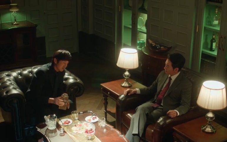 cuplikan drama Korea Parole Examiner Lee (www.youtube.com/@tvNDRAMA_official)