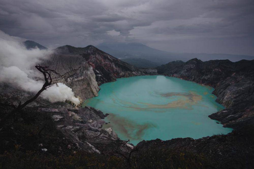 Kawah Ijen, Banyuwangi (unsplash.com/maksymiv)