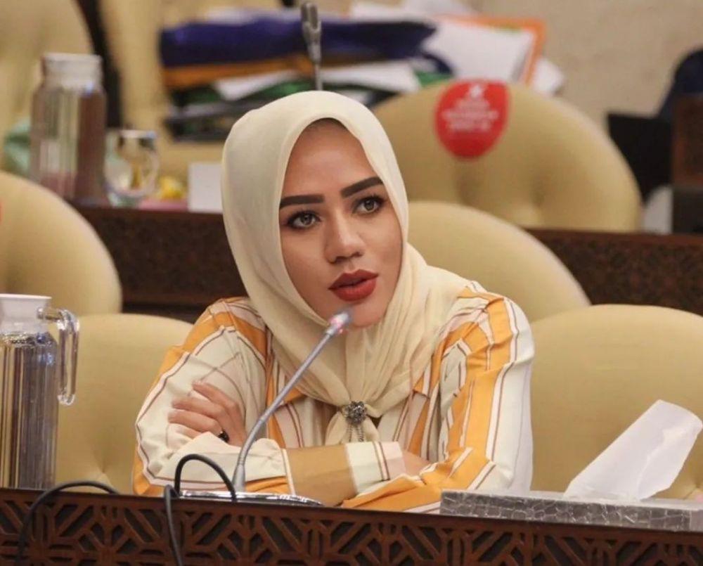 Profil Alien Mus, Anggota DPR Muda dari Dinasti Politik Maluku