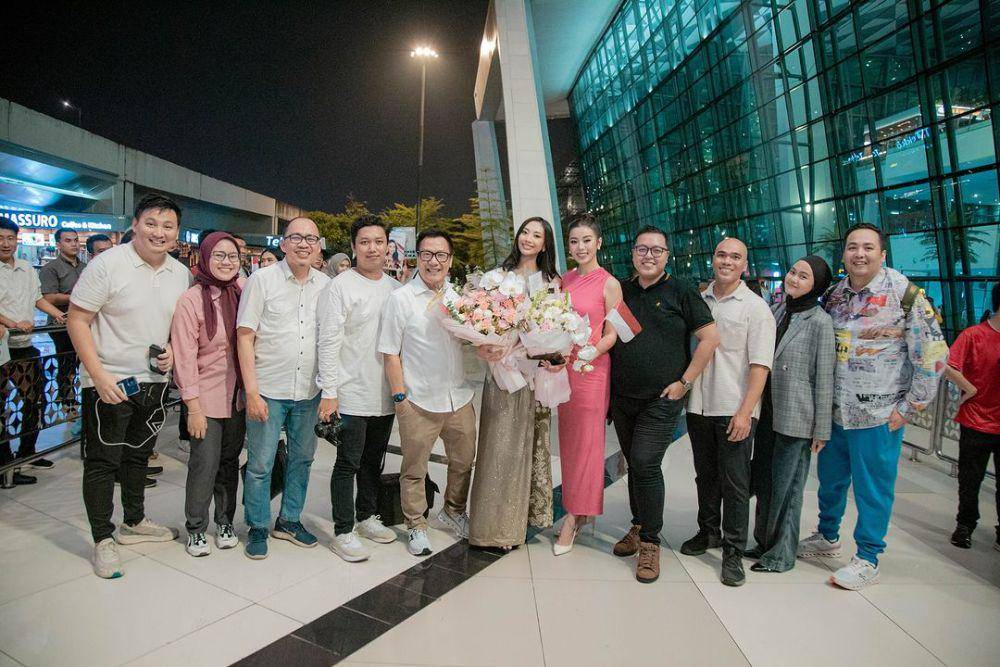 Potret Kepulangan Sophie Kirana Usai Ajang Miss International 2024 (Instagram.com/officialputeriindonesia)