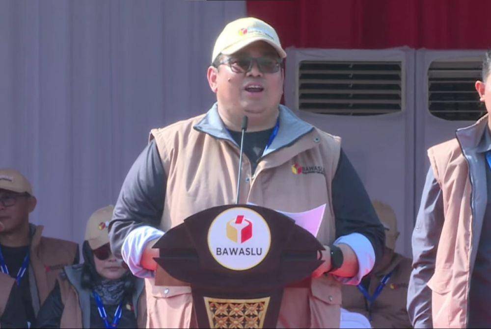 Ketua Bawaslu, Rahmat Bagja dalam apel siaga Bawaslu di Monas. (YouTube.com/Bawaslu RI)