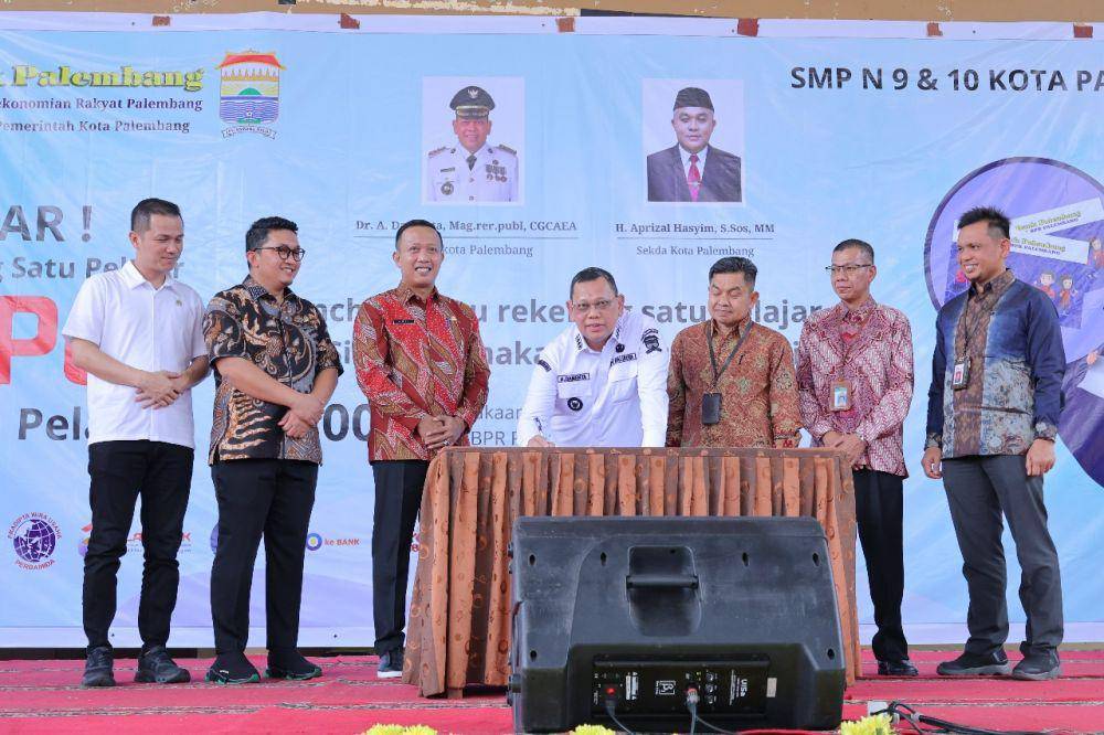 Bank Palembang gelar program tabungan pelajar (Dok. Kominfo Palembang)