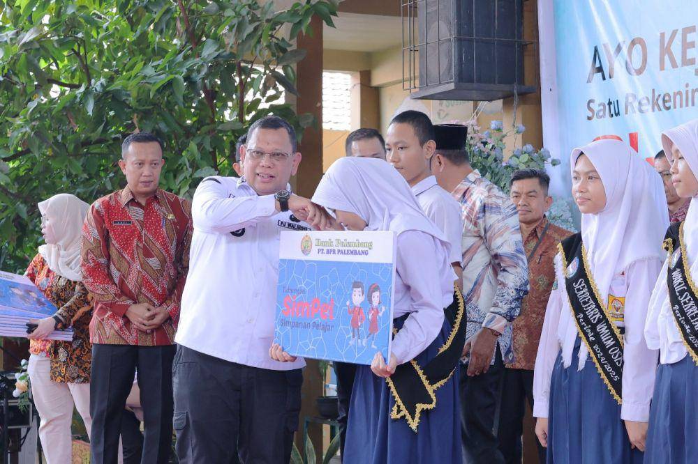 Bank Palembang gelar program tabungan pelajar (Dok. Kominfo Palembang)