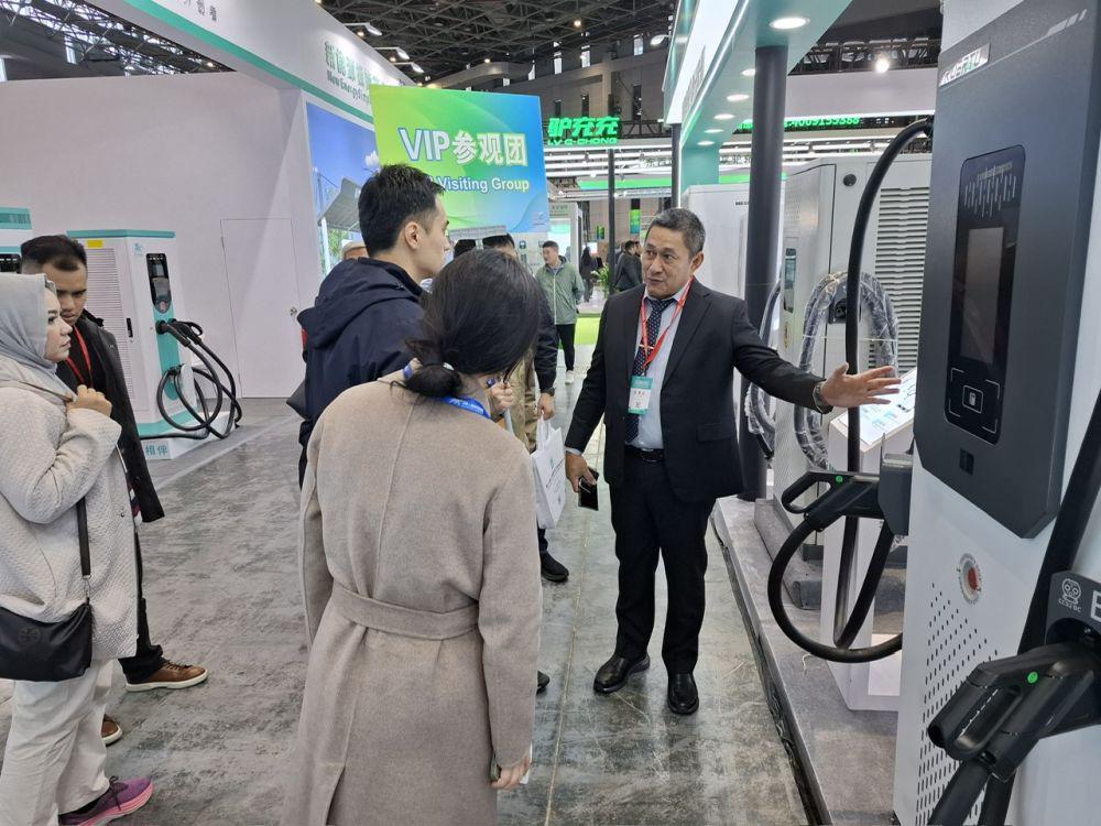 PT Surveyor Indonesia (PTSI) menghadiri Innovation & Technology Award 2024 di Kota Shanghai. (dok. PTSI)