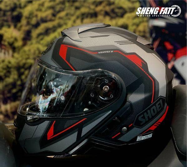 Shoei Neotec II (facebook.com/Shengfattmotor)