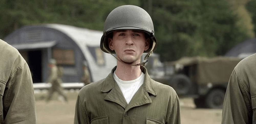 penampilan Steve Rogers yang kurus (dok. Marvel Studios/Captain America: The First Avenger)