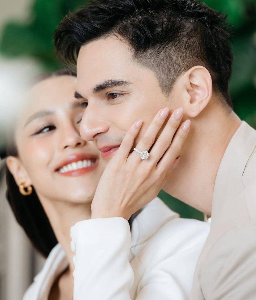 potret bahagia Lily Pantila saat menikah sipil (instagram.com/lilypantila)