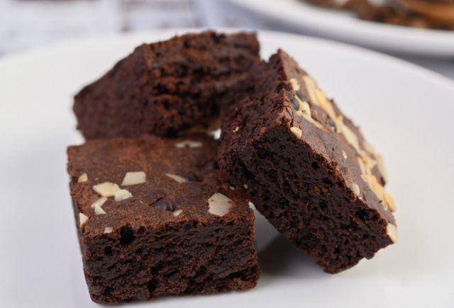 gambar brownies (freepik.com/jcomp)