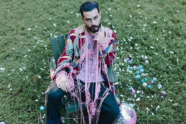 Biodata dan Profil Michael Malarkey, Boikot Starbucks di Acara Publik