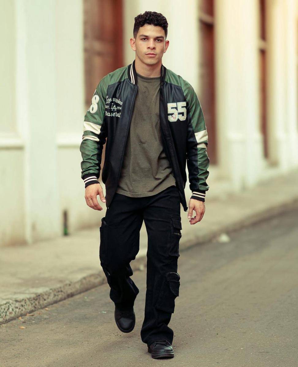 mix and match varsity jacket (pexels.com/Jhostin Peraza)
