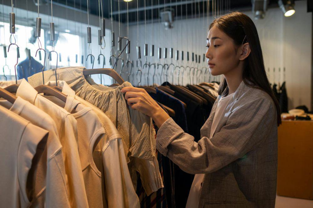 5 Mitos Frugal Living yang Bikin Kamu Salah Paham, Hemat Bukan Pelit!