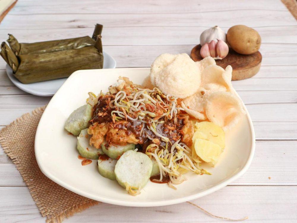 6 Kuliner Malam Tahu Tek Terenak di Kabupaten Jember