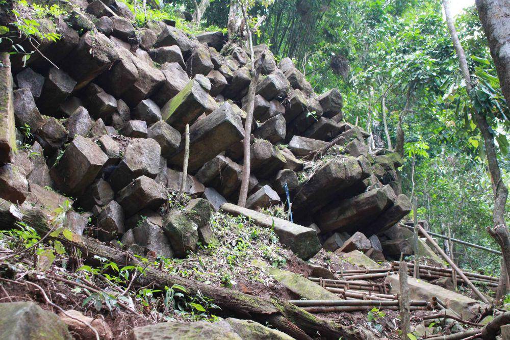 Watu Bahan (https://x.com/watubahan)