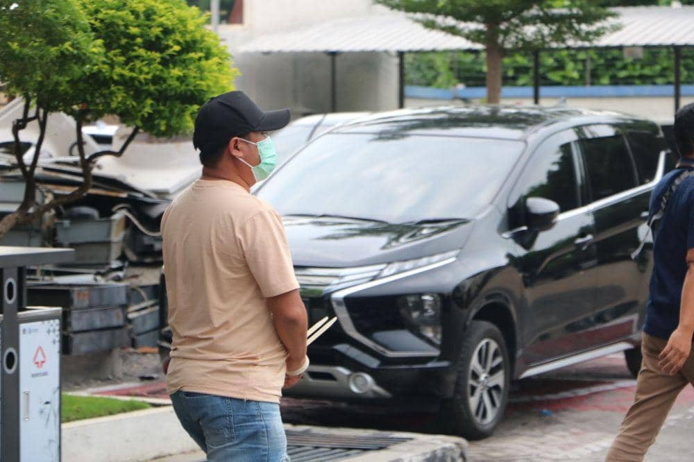Tersangka Pajak Rp3,4 Miliar, DW saat berada di kantor DJP Jateng I di Semarang. (Dok. DJP Jateng I)