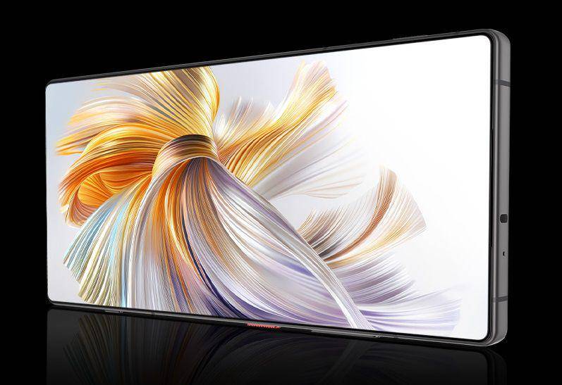 tampilan sisi depan ZTE nubia Z70 Ultra (ztedevices.com)