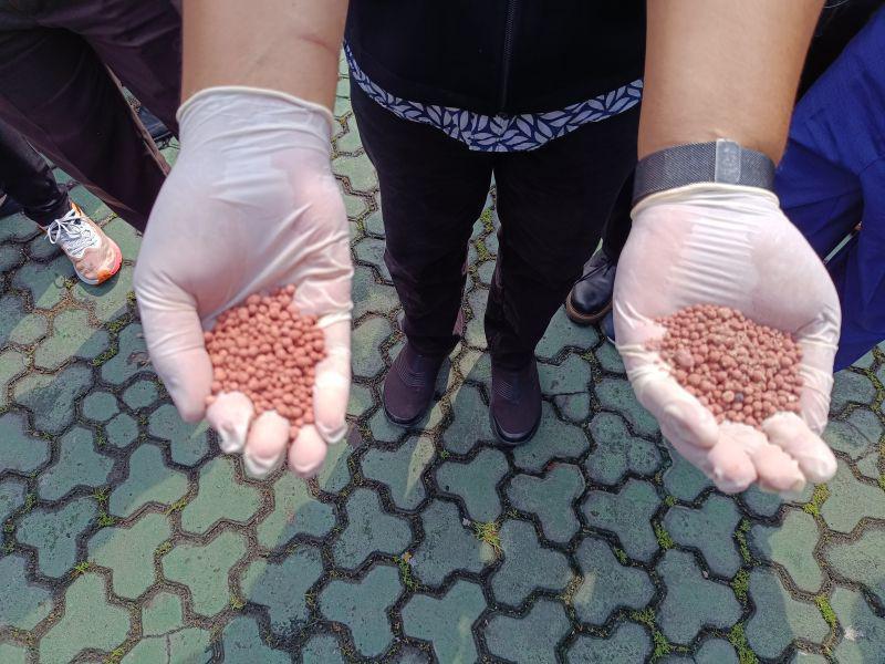 Waspada Pupuk Palsu, Ini Cara Bedakan yang Asli dan Tidak