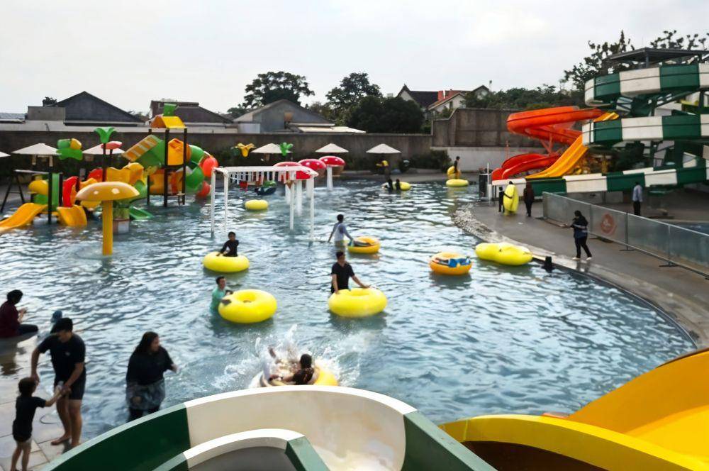 B-Space Waterplay Depok (instagram.com/bspace.gdc)