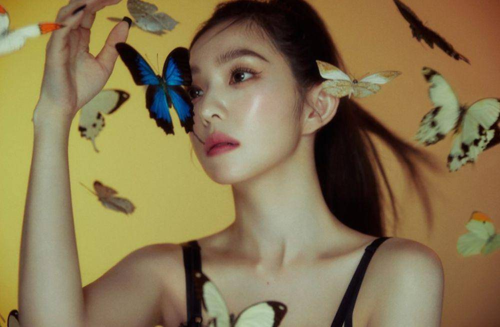 Irene Red Velvet di mini album Like A Flower (instagram.com/redvelvet.smtown)
