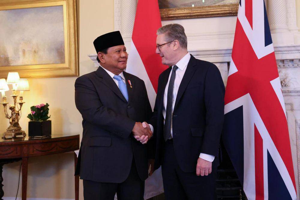 Presiden Prabowo Subianto bertemu dengan Perdana Menteri (PM) Inggris, Keir Starmer (dok. Sekretariat Presiden)
