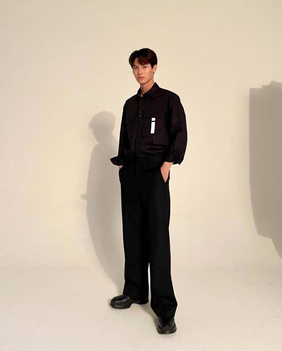 preppy look style ala Win Metawin (instagram.com/winmetawin)