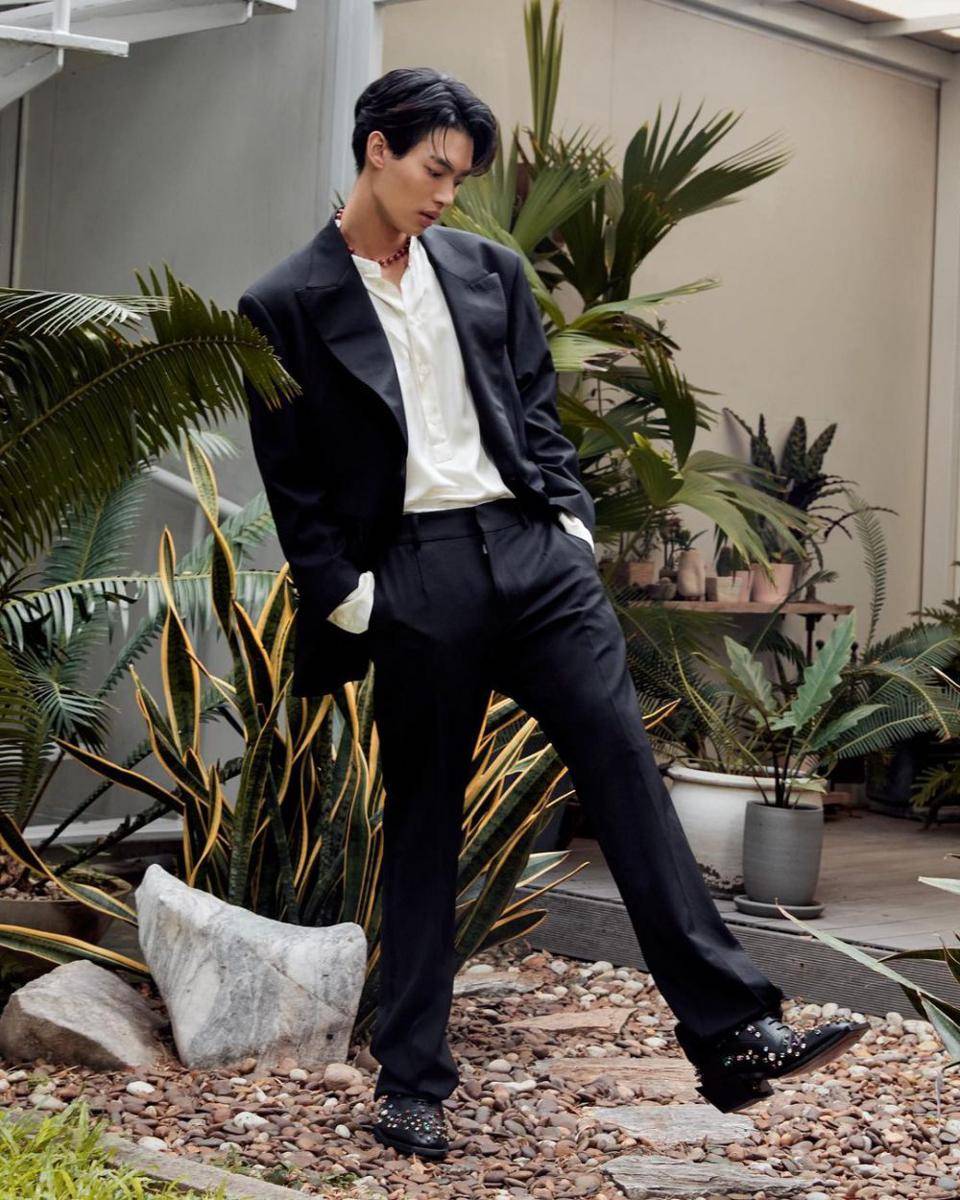 preppy look style ala Win Metawin (instagram.com/winmetawin)