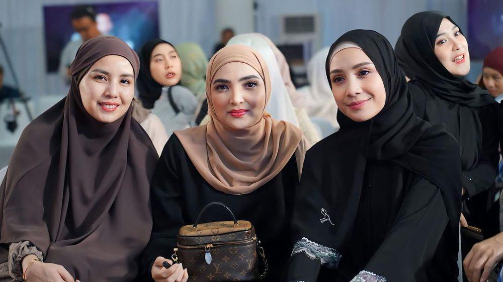 9 Potret Ashanty Ikut Kajian bareng Nagita Slavina, Anggun Berhijab!