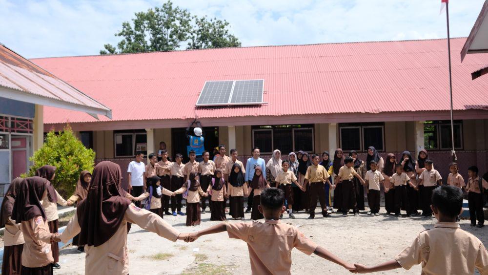 Listrik SuperSUN PLN Jangkau Pulau Terluar di Bulukumba