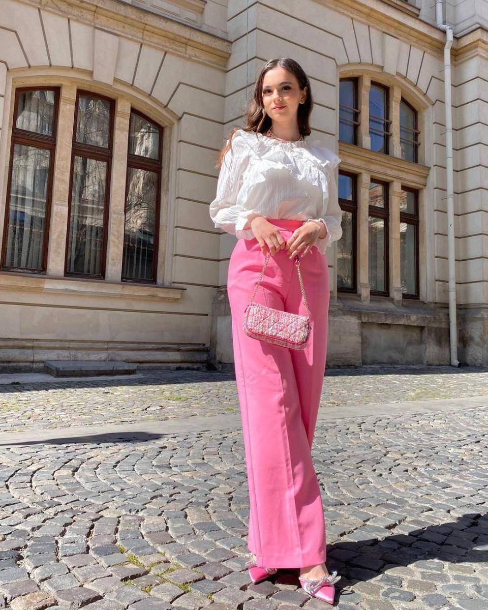 Lavinia Teodora (instagram.com/lavinia.td)