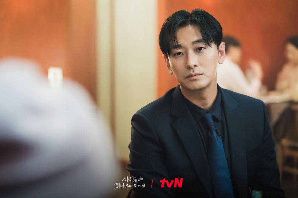 still cut drama Korea Love Your Enemy (instagram.com/tvn_drama)