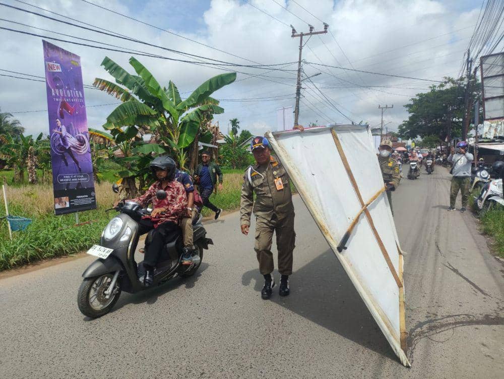 APK yang ditertibkan Satpol PP Banjarmasin.