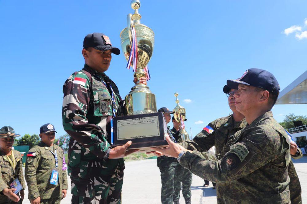 TNI AD Raih Juara II Kompetisi Menembak AARM ke-32 di Asia Tenggara