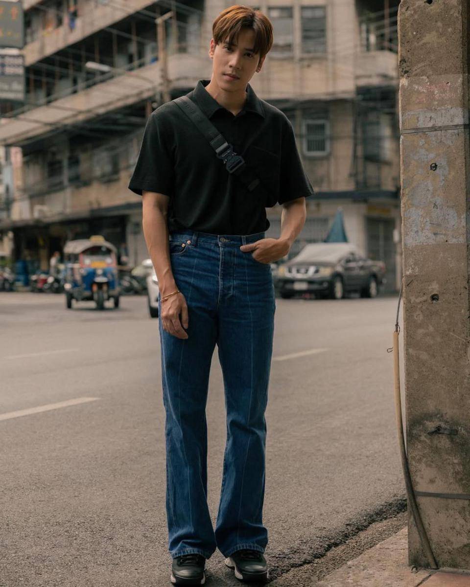 outfit minimalis ala Jes Jespipat (instagram.com/jesjpp)