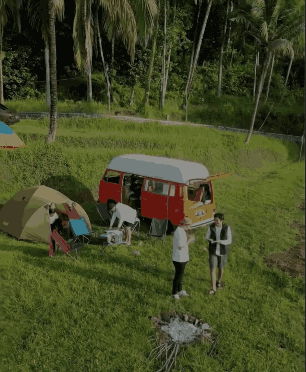 Jogja Camper Van (https://www.instagram.com/jogjacampervan/)