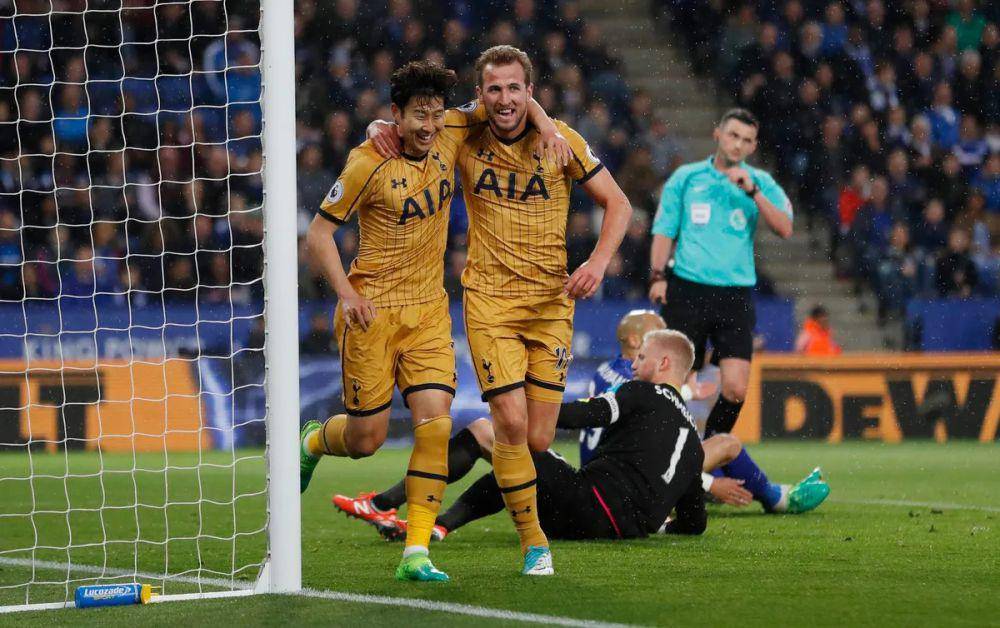 Leicester City melawan Tottenham Hotspur di EPL 2016/2017. (premierleague.com)