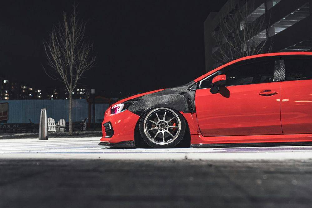 ilustrasi mobil yang dimodifikasi (pexels.com/Garvin St. Villier)