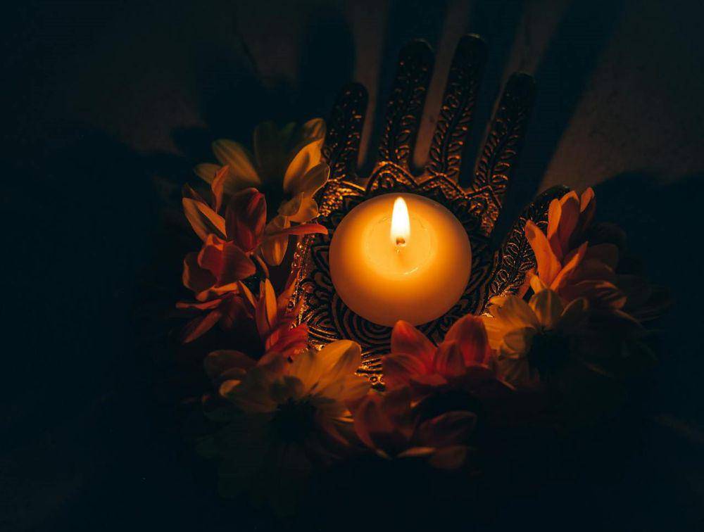 ilustrasi lilin aroma terapi (pexels.com/Leeloo The First)