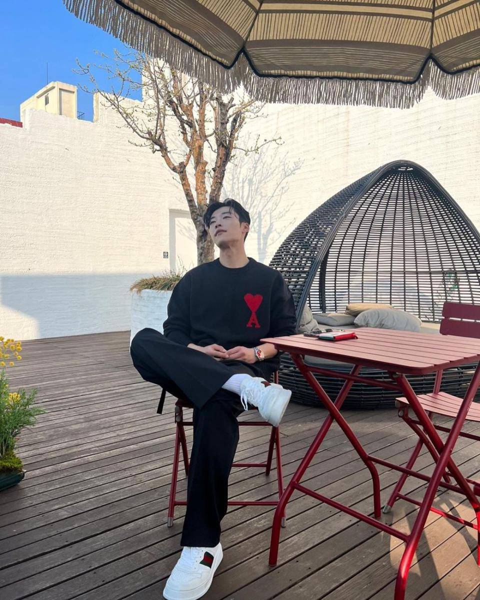 Woo Do Hwan (instagram.com/wdohwan)